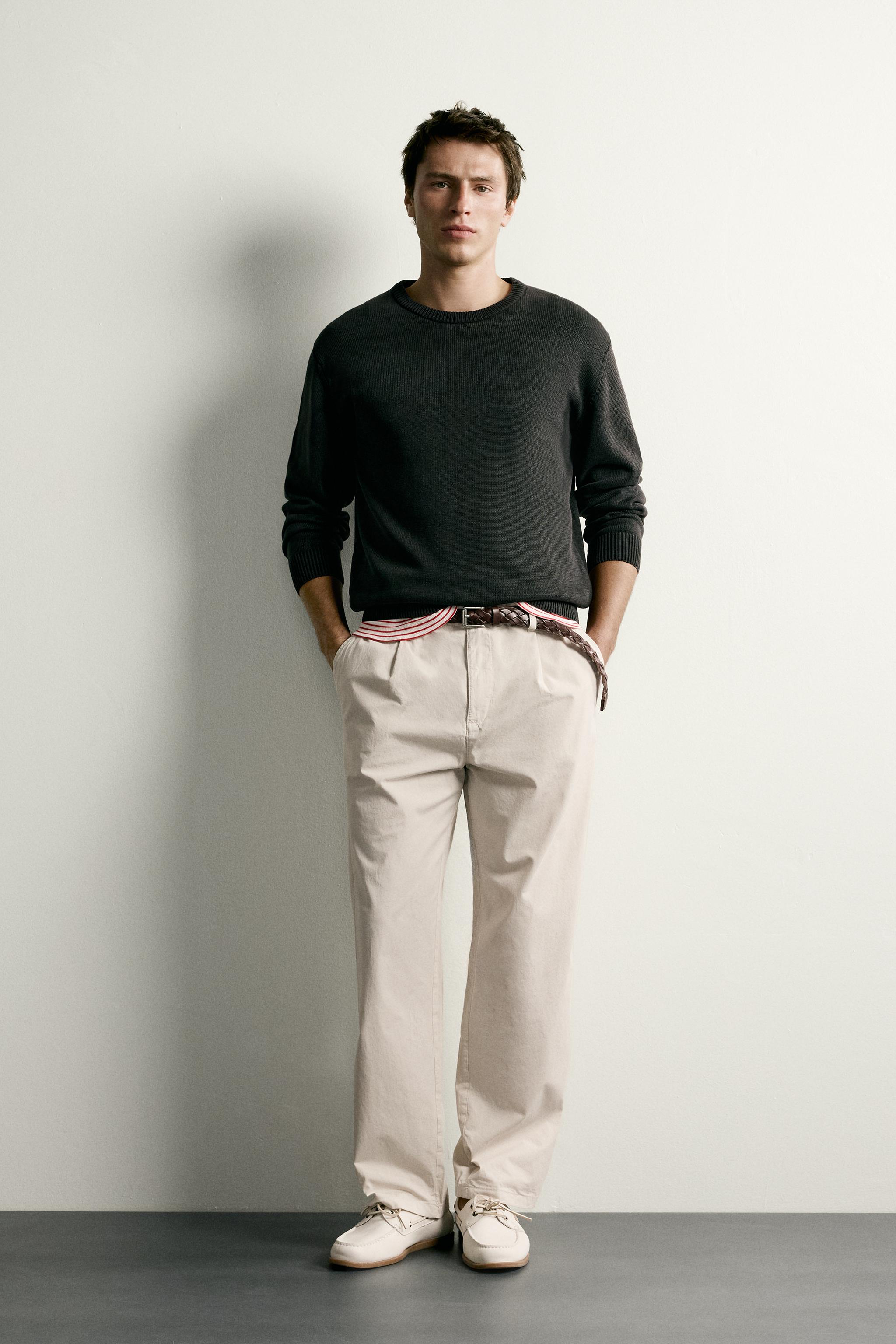 PLEATED STRAIGHT FIT CHINO PANTS